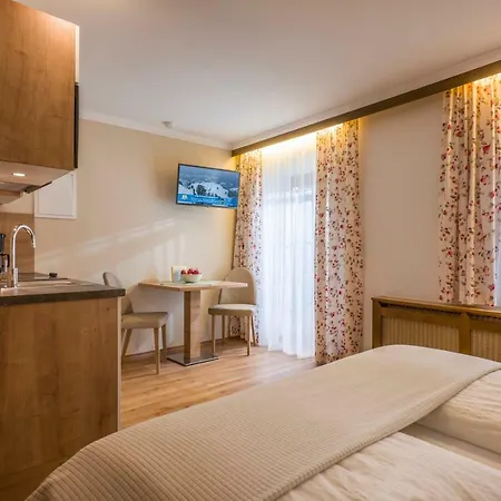 Penzion Gaestehaus Knunbauer Mayrhofen