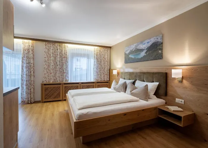 Gaestehaus Knunbauer 3* Mayrhofen