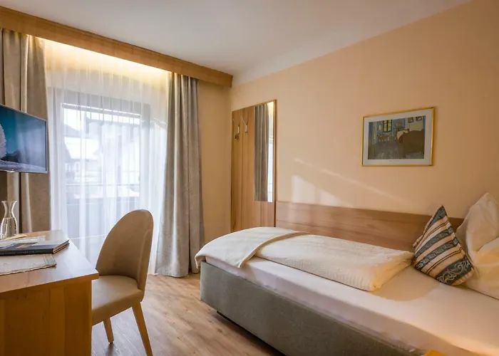 Gaestehaus Knunbauer 3* Mayrhofen